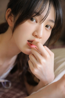 美女露出让男生玩